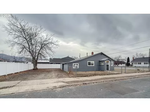 2475 9th St, Baker City, OR 97814