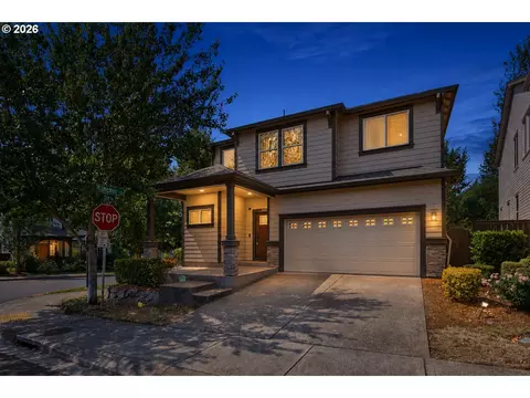 10105 SW Sire Ter, Beaverton, OR 97008