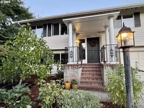 7140 N Macrum Ave, Portland, OR 97203
