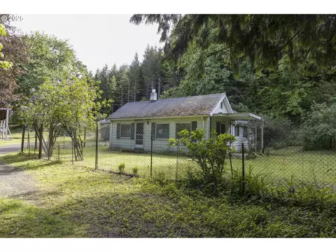 18570 Oakdale Rd, Dallas, OR 97338