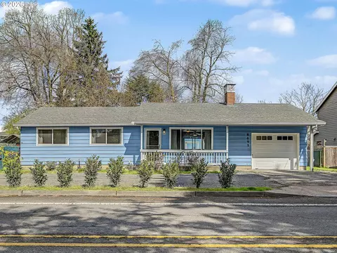 8695 SE Roots Rd, Clackamas, OR 97015