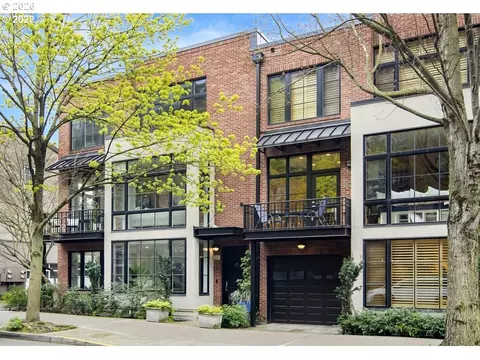 747 NW 11th Ave, Portland, OR 97209