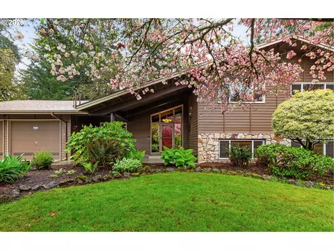 2515 NE 104th St, Vancouver, WA 98686
