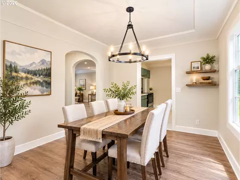 Dining - 802 NW 5th Cir, Camas, WA 98607 photo 1 of 2