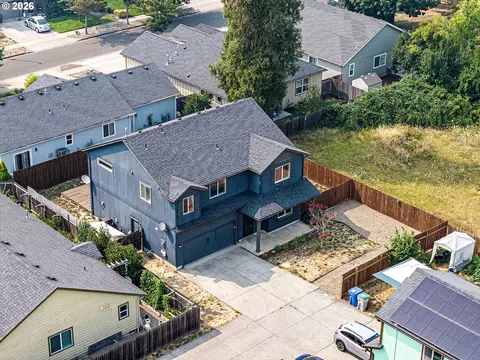View/Area - 1137 Veronica Ln, Eugene, OR 97404 photo 1 of 4