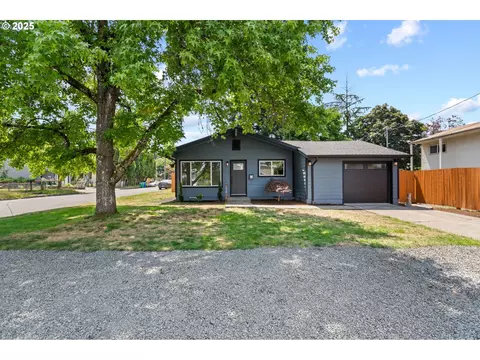 9152 NE Oregon St, Portland, OR 97220