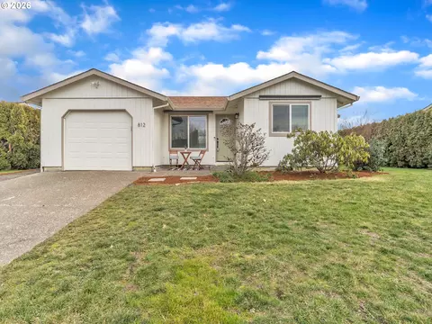 812 SW Cypress St, Mcminnville, OR 97128