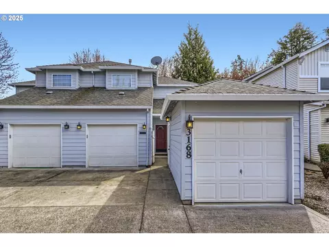 3168 SE Blue Bird Dr, Hillsboro, OR 97123