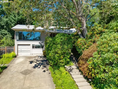 2550 Lincoln St, Eugene, OR 97405