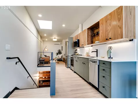 Kitchen - 488 Main St, Springfield, OR 97477 photo 1 of 6