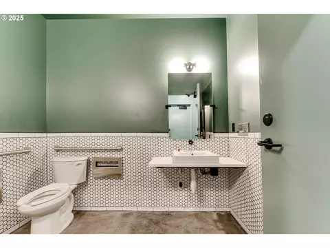 Bath - 488 Main St, Springfield, OR 97477 photo 1 of 2