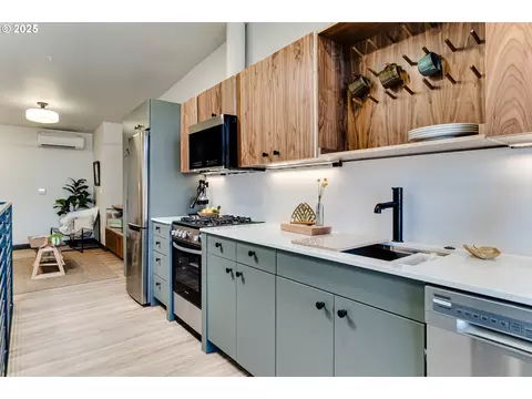 Kitchen - 488 Main St, Springfield, OR 97477 photo 6 of 6