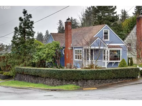 291 Lexington Ave, Astoria, OR 97103