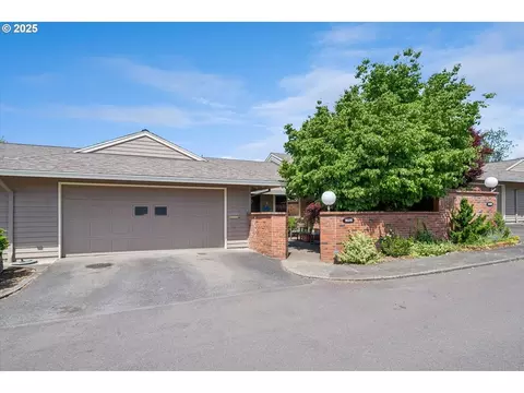 16585 SW Matador Ln, Portland, OR 97224