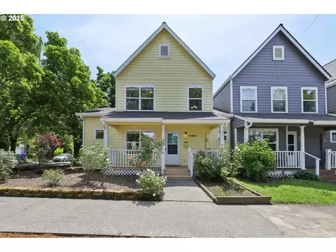 542 NE Going St, Portland, OR 97211