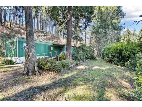 44531 Mckenzie Hwy, Leaburg, OR 97489