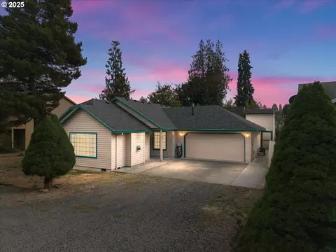 1151 Maple St, Vernonia, OR 97064
