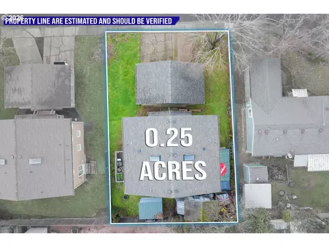 View/Area - 215 Smith Loop, Springfield, OR 97478 photo 3 of 5