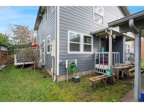 Other - 215 Smith Loop, Springfield, OR 97478 photo 7 of 8