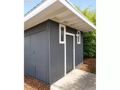 Other - 375 17th St, Springfield, OR 97477 photo 10 of 10