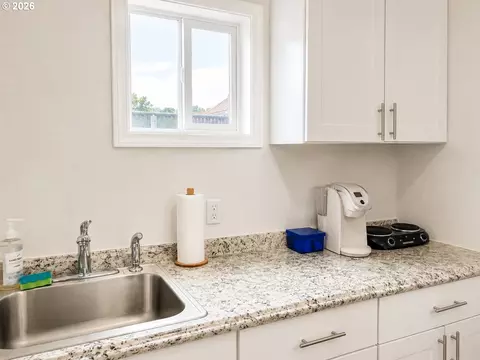 Other - 375 17th St, Springfield, OR 97477 photo 6 of 10