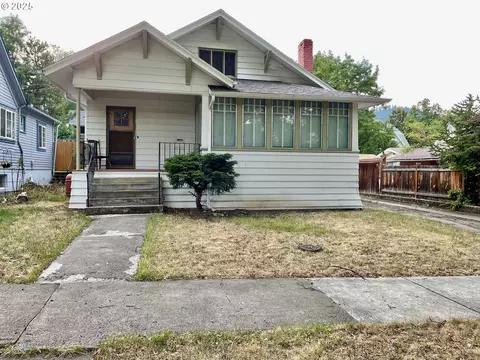 1708 1st St, La Grande, OR 97850