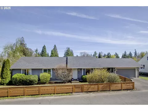 105 Warren St, Oregon City, OR 97045