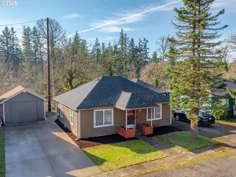 21974 Lilly Ln SE, Stayton, OR 97383