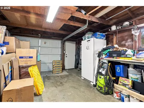 Other - 4921 SE Welch Rd, Gresham, OR 97080 photo 6 of 11