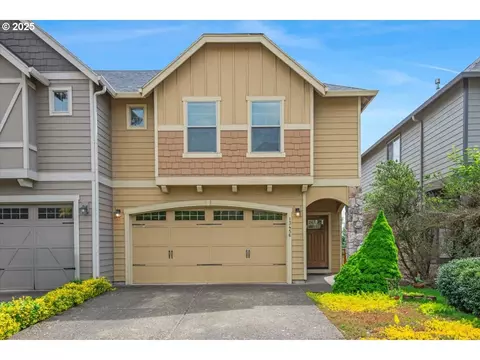 13456 SE Autumnwood Ln, Happy Valley, OR 97086