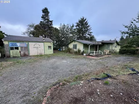 91031 Libby Ln, Coos Bay, OR 97420