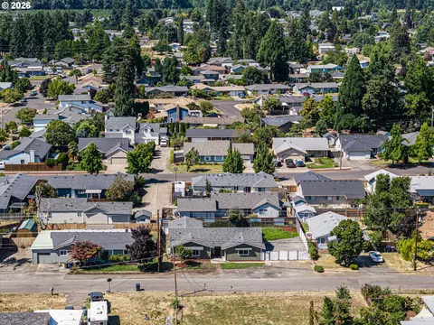 1550 S St, Springfield, OR 97477 photo 29