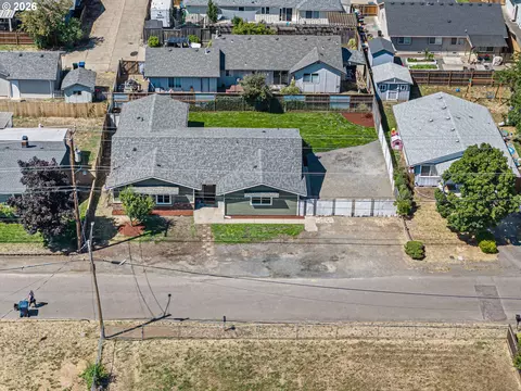 1550 S St, Springfield, OR 97477 photo 27