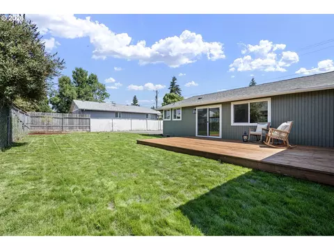 1550 S St, Springfield, OR 97477 photo 23