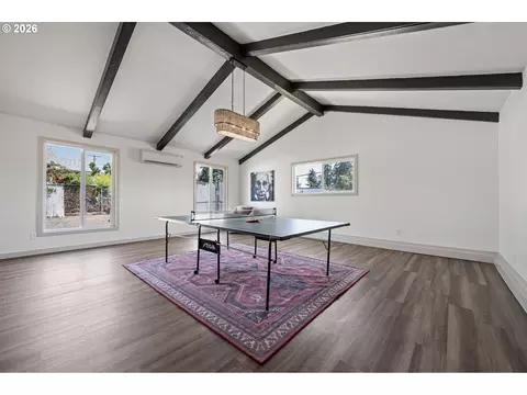 1550 S St, Springfield, OR 97477 photo 9