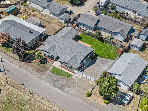 1550 S St, Springfield, OR 97477 photo 28