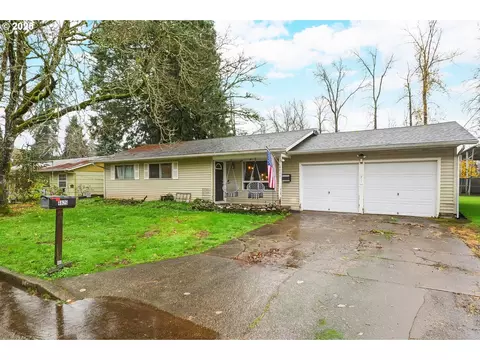 4825 SE Brookside Dr, Milwaukie, OR 97222