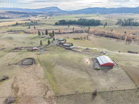 View/Area - 71564 Palmer Junction Rd, Elgin, OR 97827 photo 4 of 6