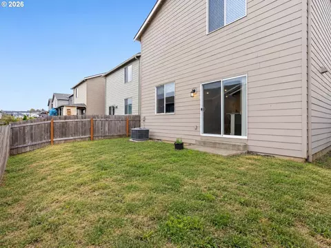 Exterior - 4202 SW Thomas Ave, Gresham, OR 97080 photo 4 of 4
