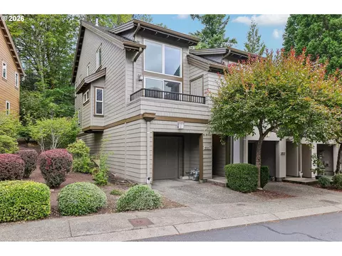 10217 NW Alder Grove Ln, Portland, OR 97229