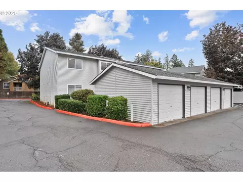 15000 SW Farmington Rd #30, Beaverton, OR 97007