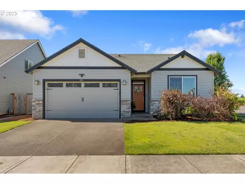 2211 SE 12th Ave, Canby, OR 97013