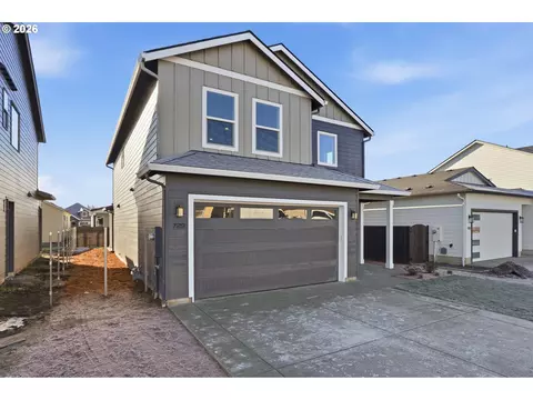 800 SE 34th Cir, Battle Ground, WA 98604