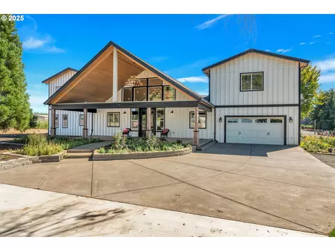 6560 SW Rood Bridge Rd, Hillsboro, OR 97123