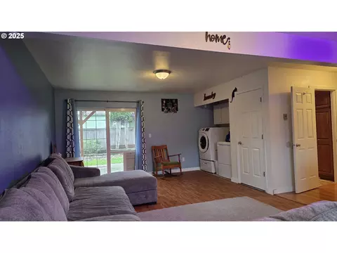 Other - 934 S 46th St, Springfield, OR 97478 photo 7 of 11
