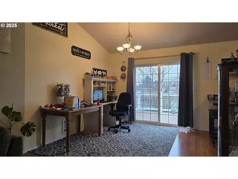 Other - 934 S 46th St, Springfield, OR 97478 photo 5 of 11