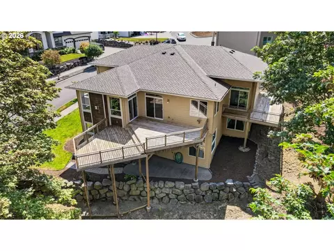 Other - 2427 SElliott Dr, Gresham, OR 97080 photo 1 of 8