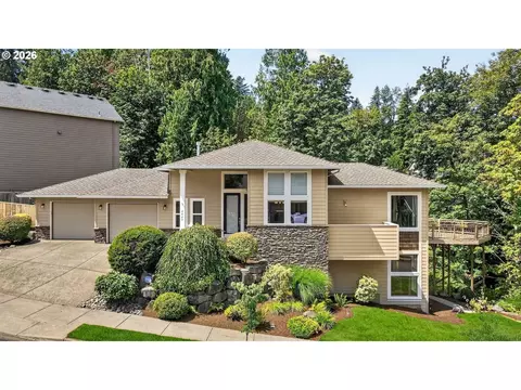 Exterior - 2427 SElliott Dr, Gresham, OR 97080 photo 2 of 8