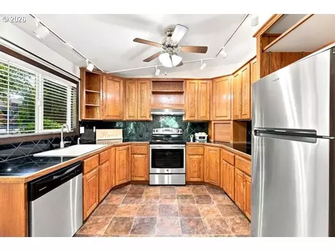 Kitchen - 3691 NE 4th St, Gresham, OR 97030 photo 1 of 2