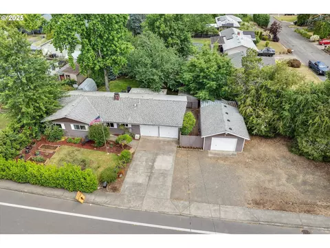 7353 SE Thiessen Rd, Milwaukie, OR 97267